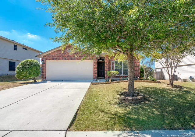 Photo 2 of Single family home for sale at 720 Fountain Gate, Cibolo, TX 78108 | MLS# 1916481 | Listing updated on 2026-02-03
