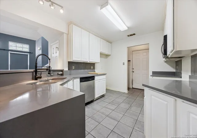 Photo 3 of Sale Pending at 9339 Regiment, San Antonio, TX 78240 | MLS# 1916503 | Listing updated on 2025-10-20