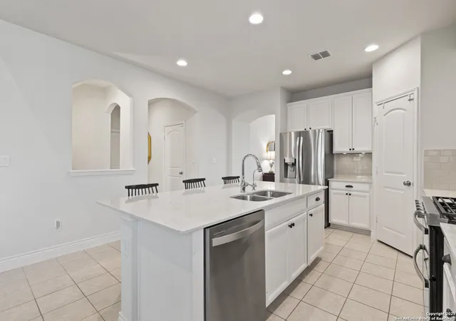 Photo 3 of Sale Pending at 104 Inverness, Bulverde, TX 78163 | MLS# 1916541 | Listing updated on 2025-12-02