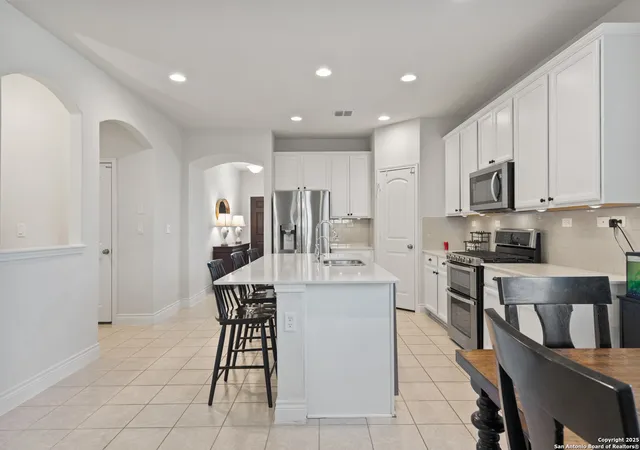 Photo 4 of Sale Pending at 104 Inverness, Bulverde, TX 78163 | MLS# 1916541 | Listing updated on 2025-12-02