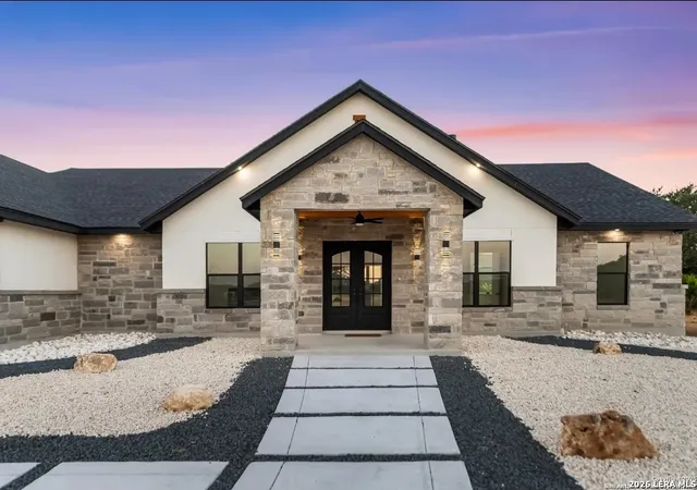 2nd image of 344 Buckskin Trail, Bandera, TX 78003 | MLS# 1916582
