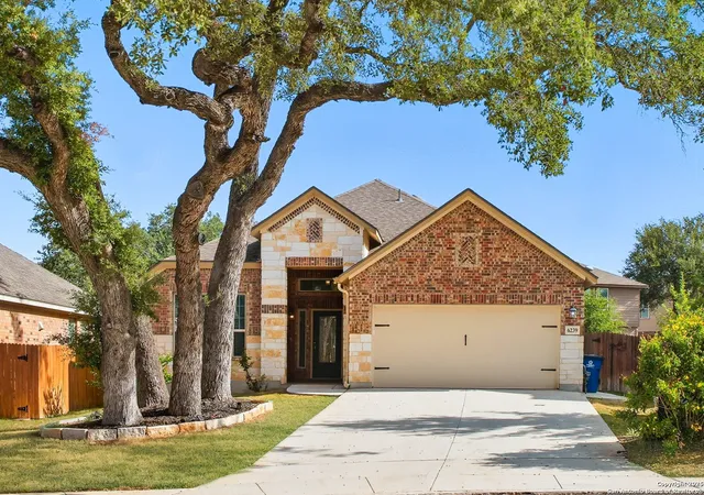 Photo 1 of Sale Pending at 6239 Carriage Cape, San Antonio, TX 78261 | MLS# 1916669 | Listing updated on 2025-11-11
