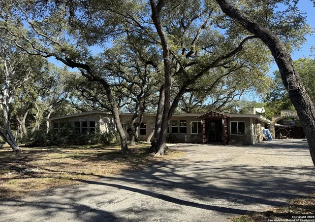 Photo 1 of Single family home for sale at 405 Fox Hall, San Antonio, TX 78213 | MLS# 1916679 | Listing updated on 2025-11-01