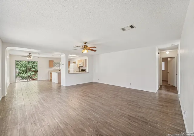 Photo 3 of Sale Pending at 7322 Pusch Ridge, Austin, TX 78749 | MLS# 1916737 | Listing updated on 2025-11-22
