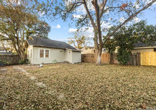 19th image of 2305 Fresno, San Antonio, TX 78201 | MLS# 1916754