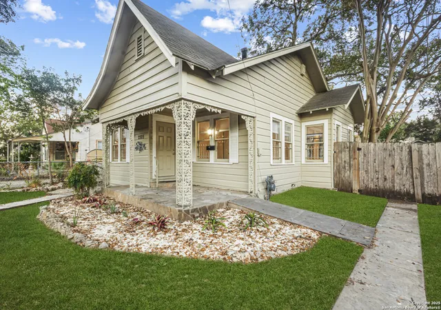 2nd image of 2305 Fresno, San Antonio, TX 78201 | MLS# 1916754