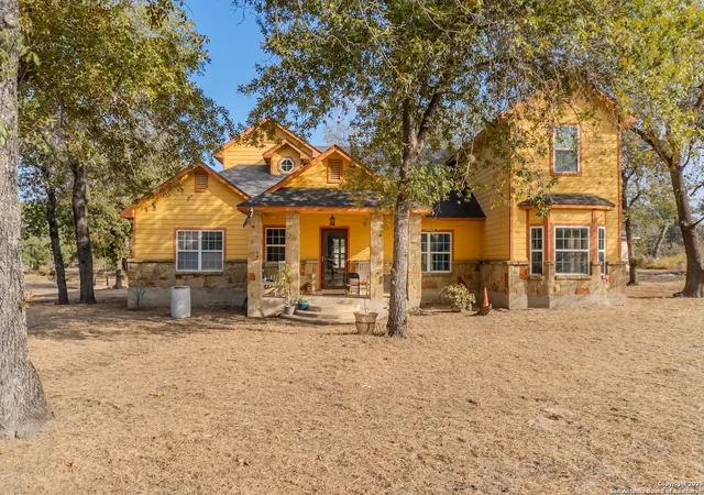 Photo 1 of Single family home for sale at 102 Road Runner, Somerset, TX 78069 | MLS# 1916833 | Listing updated on 2026-02-20