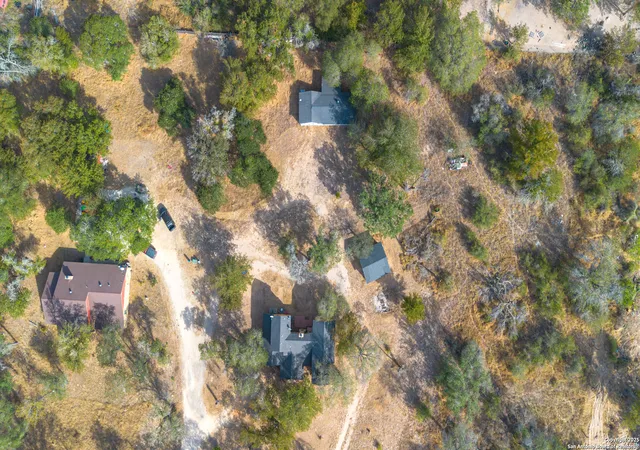 Photo 3 of Single family home for sale at 102 Road Runner, Somerset, TX 78069 | MLS# 1916833 | Listing updated on 2026-02-20