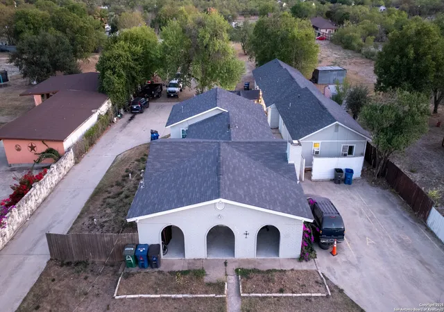 Photo 1 of Sale Pending at 378 E Petaluma Blvd, San Antonio, TX 78221 | MLS# 1916879 | Listing updated on 2026-03-08