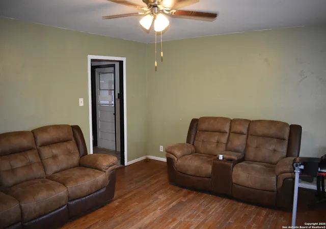 Photo 4 of Sale Pending at 330 Orchard, San Antonio, TX 78220 | MLS# 1916885 | Listing updated on 2026-02-03