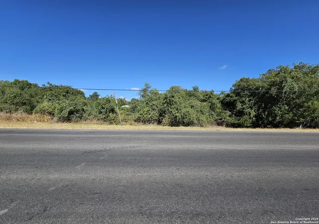 1st image of 2026 3rd, Floresville, TX 78114 | MLS# 1916891