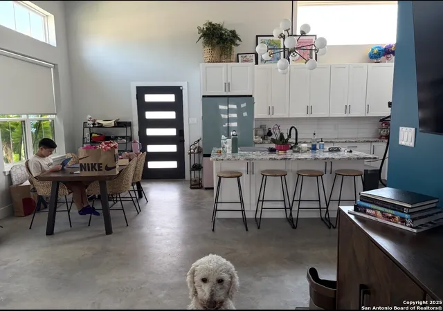 Photo 3 of Sale Pending at 1007 3rd, Floresville, TX 78114 | MLS# 1916905 | Listing updated on 2025-10-27