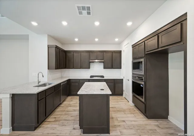 Photo 4 of Sale Pending at 10054 Mitra, San Antonio, TX 78224 | MLS# 1916909 | Listing updated on 2026-04-28