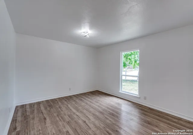 Photo 4 of Single family home for sale at 203 Lynhaven, San Antonio, TX 78220 | MLS# 1916978 | Listing updated on 2026-07-21