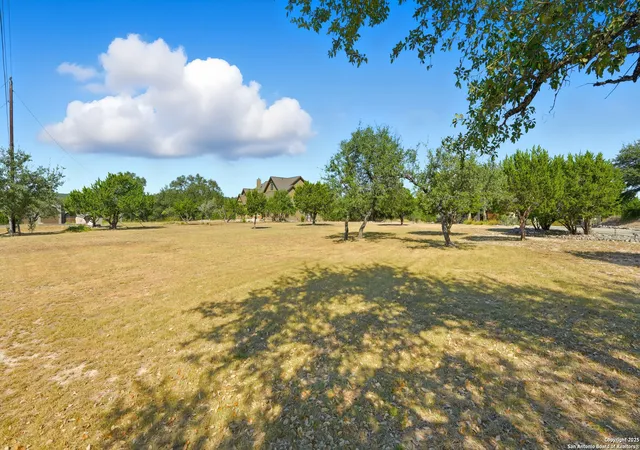 Photo 3 of Sale Pending at 123 Coneflower, Spring Branch, TX 78070 | MLS# 1916995 | Listing updated on 2025-11-07