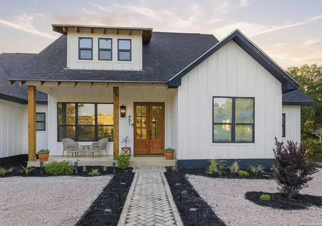4th image of 451 Legion Loop, Kingsland, TX 78639 | MLS# 1917002