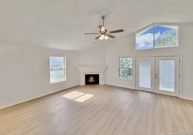 Photo 4 of Sale Pending at 1239 Amanda, Canyon Lake, TX 78133 | MLS# 1917052 | Listing updated on 2026-02-01