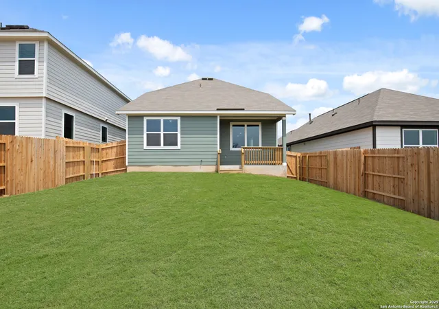 27th image of 8826 Black Oak Dr, Elmendorf, TX 78112 | MLS# 1917060