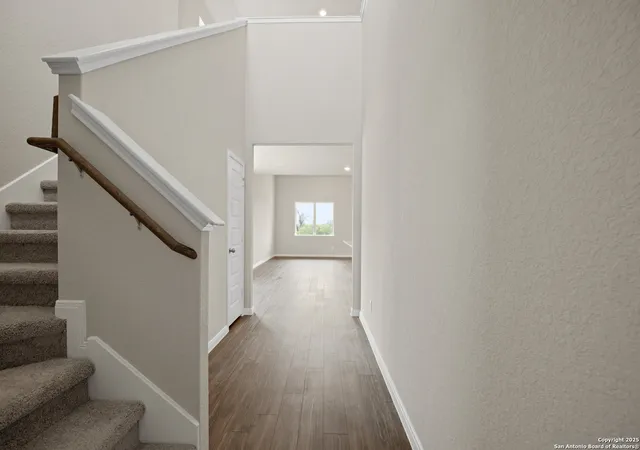 5th image of 8826 Black Oak Dr, Elmendorf, TX 78112 | MLS# 1917060