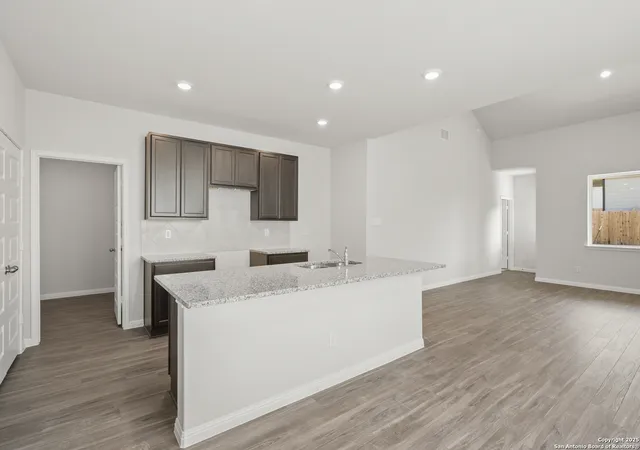 4th image of 173 Hunters Camp, San Antonio, TX 78231 | MLS# 1917065