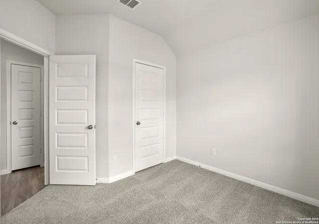Photo 3 of Single family home for sale at 132 Duck Trail, San Antonio, TX 78212 | MLS# 1917069 | Listing updated on 2025-11-01