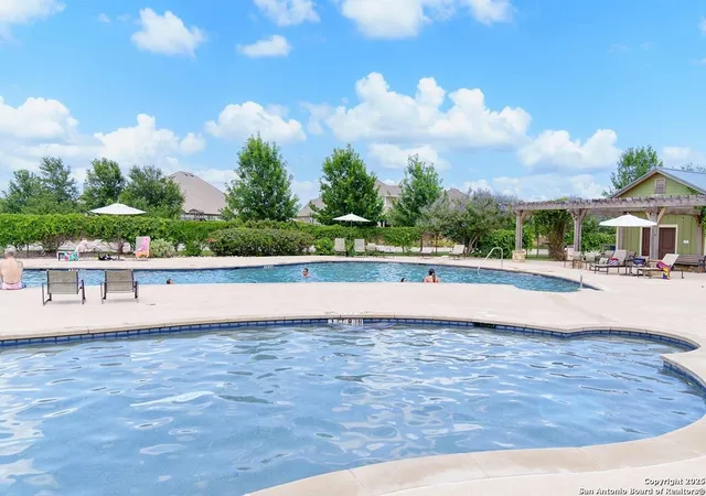 Photo 3 of Single family home for sale at 8318 Wren Circle, Schertz, TX 78154 | MLS# 1917103 | Listing updated on 2025-11-29