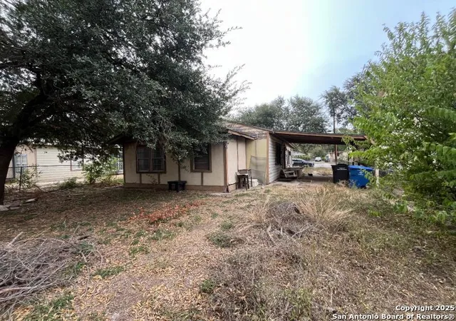 Homes for sale in San Antonio, TX | 310 Estrella, San Antonio, TX 78237 | MLS# 1917123