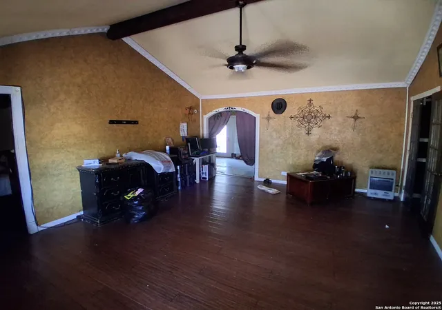 Photo 3 of Sale Pending at 1266 W Mally, San Antonio, TX 78224 | MLS# 1917138 | Listing updated on 2026-02-03