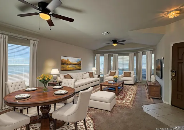Photo 4 of Sale Pending at 9006 Granberry Pass, Universal City, TX 78148 | MLS# 1917141 | Listing updated on 2025-12-03