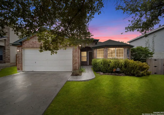 Photo 1 of Sale Pending at 9006 Granberry Pass, Universal City, TX 78148 | MLS# 1917141 | Listing updated on 2025-12-03