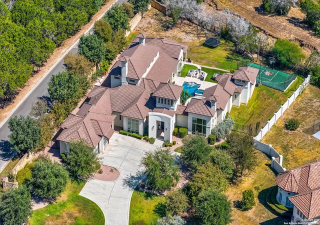 1st image of 106 Wellesley, San Antonio, TX 78231 | MLS# 1917186