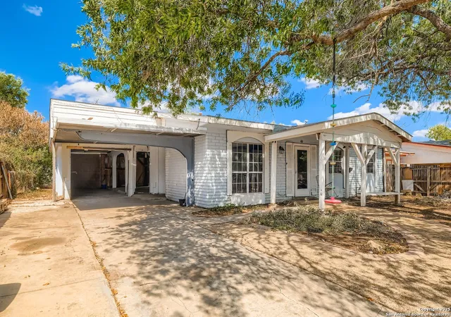 Photo 1 of Sale Pending at 1439 Caballero, San Antonio, TX 78224 | MLS# 1917191 | Listing updated on 2025-12-05