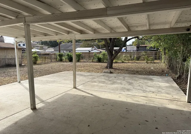 Photo 3 of Sale Pending at 910 Menefee, San Antonio, TX 78237 | MLS# 1917257 | Listing updated on 2025-12-04