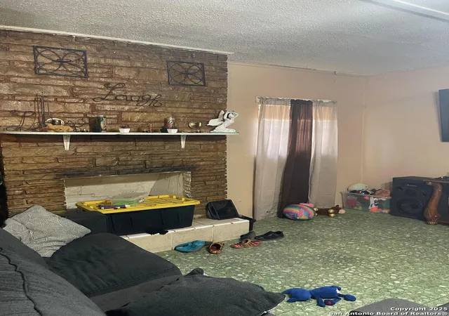 Homes for sale in San Antonio, TX | 1002 W Lynwood Ave, San Antonio, TX 78201 | MLS# 1917275
