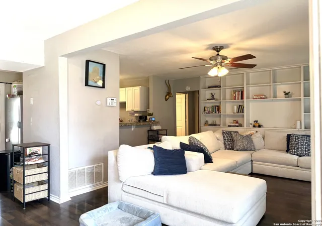 3rd image of 331 Bryn Mawr, San Antonio, TX 78209 | MLS# 1917300
