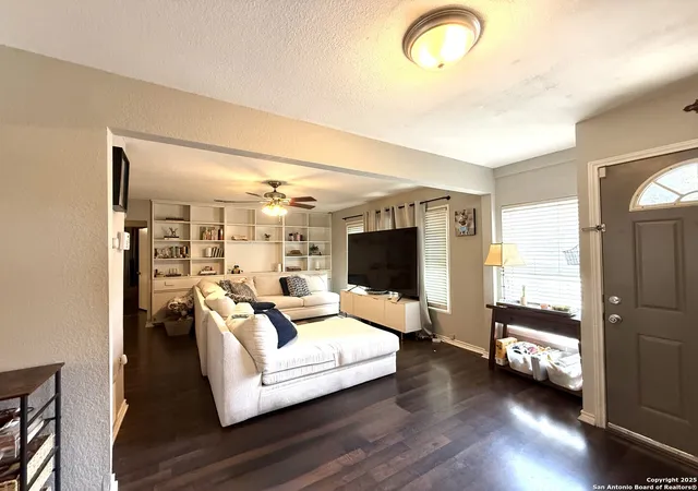 4th image of 331 Bryn Mawr, San Antonio, TX 78209 | MLS# 1917300