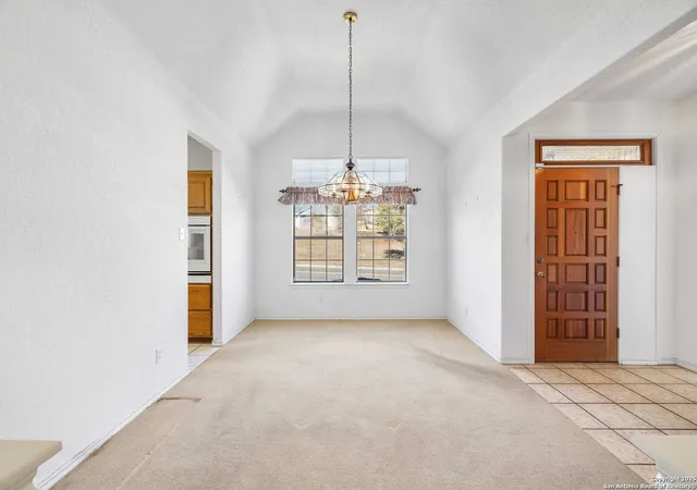 Photo 3 of Single family home for sale at 100 Braeburn Cir, Kerrville, TX 78028 | MLS# 1917319 | Listing updated on 2026-01-18