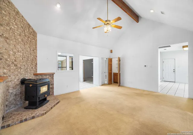 Photo 4 of Single family home for sale at 100 Braeburn Cir, Kerrville, TX 78028 | MLS# 1917319 | Listing updated on 2026-01-18