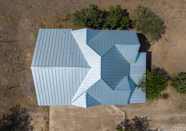 39th image of 377 County Road 444, Hondo, TX 78861 | MLS# 1917361