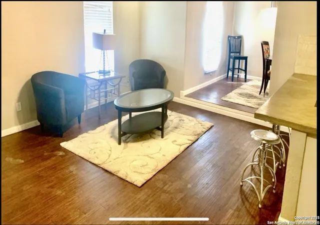 Photo 3 of Single family home for sale at 2007 Lamar, San Antonio, TX 78202 | MLS# 1917525 | Listing updated on 2025-11-18