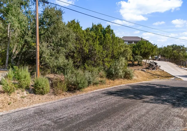 Photo 3 of Sale Pending at 26266 Romance Point St, San Antonio, TX 78260 | MLS# 1917527 | Listing updated on 2026-01-30