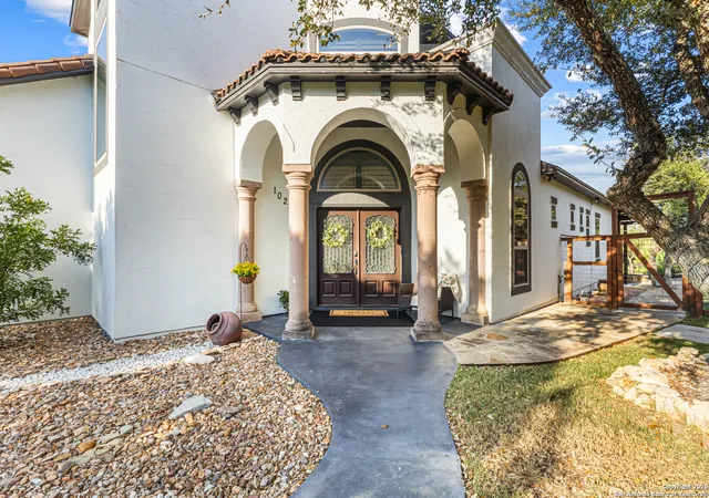 Photo 3 of Sale Pending at 1023 Silent Holw, San Antonio, TX 78260 | MLS# 1917539 | Listing updated on 2026-03-28