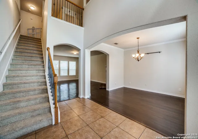 Photo 4 of Single family home for sale at 7618 Mission Pt, Boerne, TX 78015 | MLS# 1917543 | Listing updated on 2025-11-24