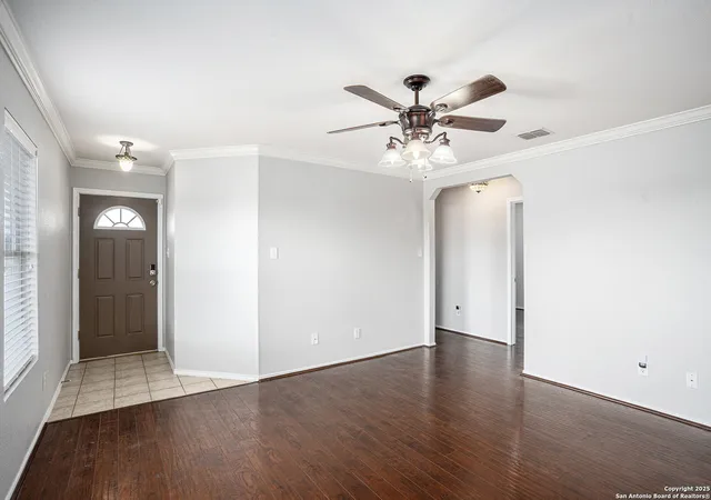 Photo 4 of Sale Pending at 3402 Ashleaf, San Antonio, TX 78261 | MLS# 1917556 | Listing updated on 2026-02-20