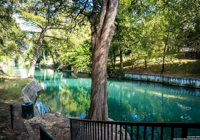 Listing Photo 1 - Condo for sale in building located at 371 W Lincoln St, New Braunfels, TX 78130 - Unit #B114