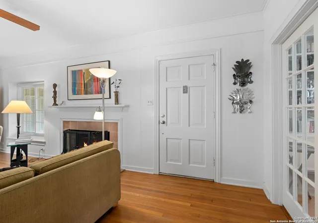 Photo 4 of Sale Pending at 245 Allensworth St, San Antonio, TX 78209 | MLS# 1917584 | Listing updated on 2026-03-16