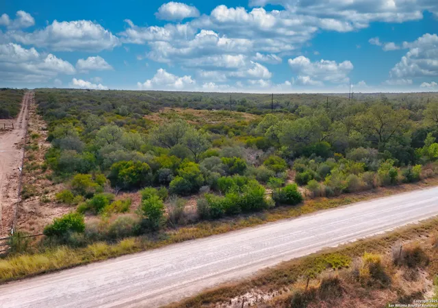 1st image of 291 County Road 1670, Moore, TX 78057 | MLS# 1917606