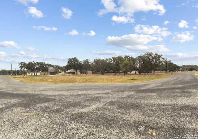 4th image of 108 Bucks Ln, La Vernia, TX 78121 | MLS# 1917635