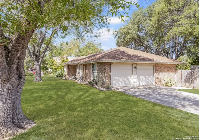 Photo 3 of Single family home for sale at 4023 Bentway, San Antonio, TX 78217 | MLS# 1917649 | Listing updated on 2026-07-29