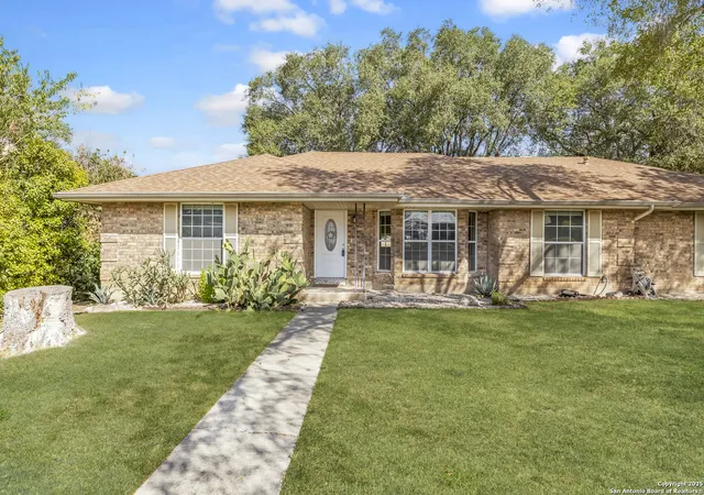 Photo 4 of Single family home for sale at 4023 Bentway, San Antonio, TX 78217 | MLS# 1917649 | Listing updated on 2026-07-29